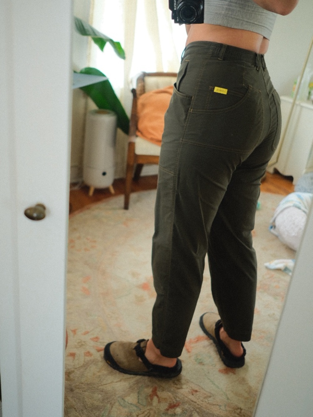 Hikerkind 8 Pocket High-Rise Olive Straight-Leg Utility Pants